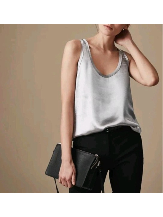 Reiss Tops - Reiss Metallic Silver Sleeveless Tank Top Sz M Shimmer Scoop Neck Quiet Luxury